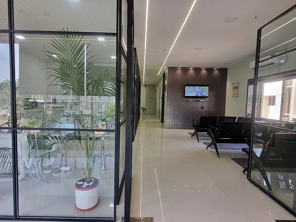 Patient Lounge & Waiting Hall