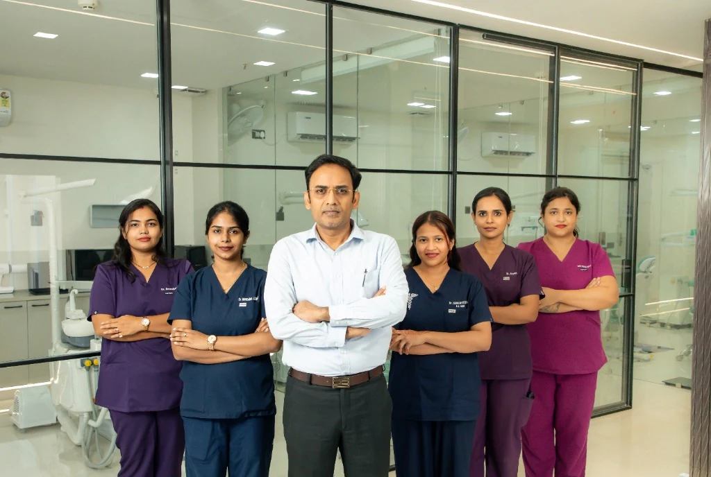Clinical Specialists & Dental Team